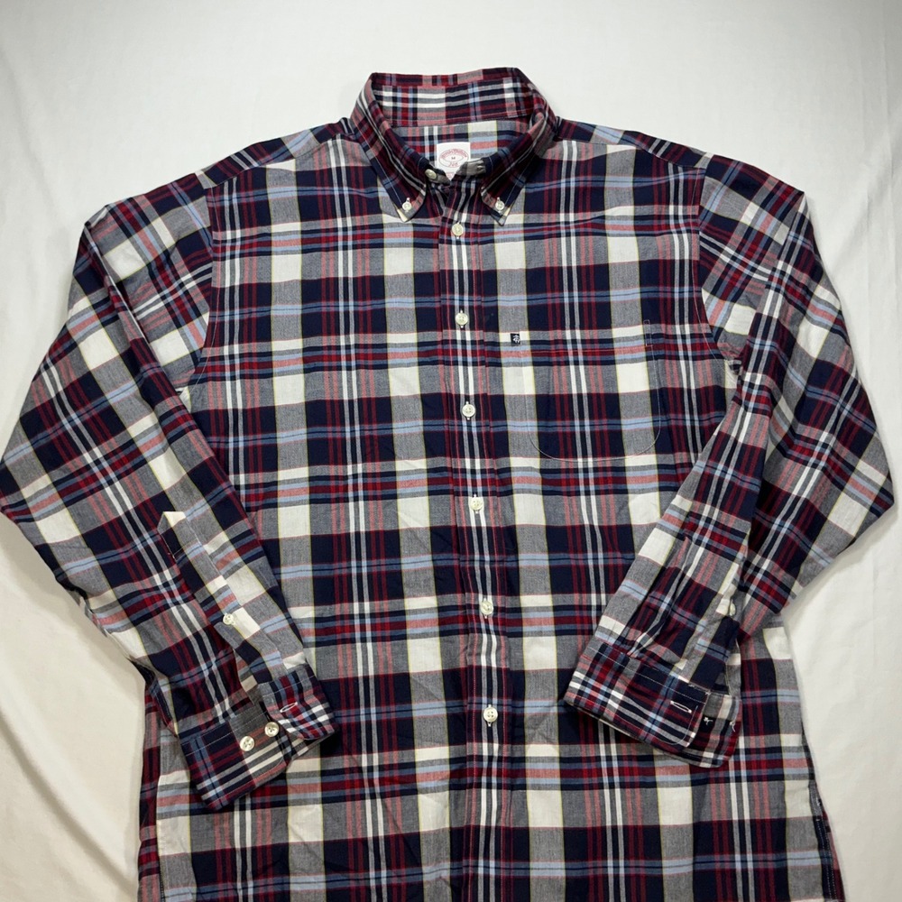 Brooks Brothers 346 Plaid Button Down Long Sleeve Shirt Mens Medium Red Blue